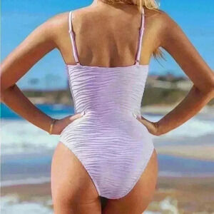 CUPSHE lavender textured one piece swim suit